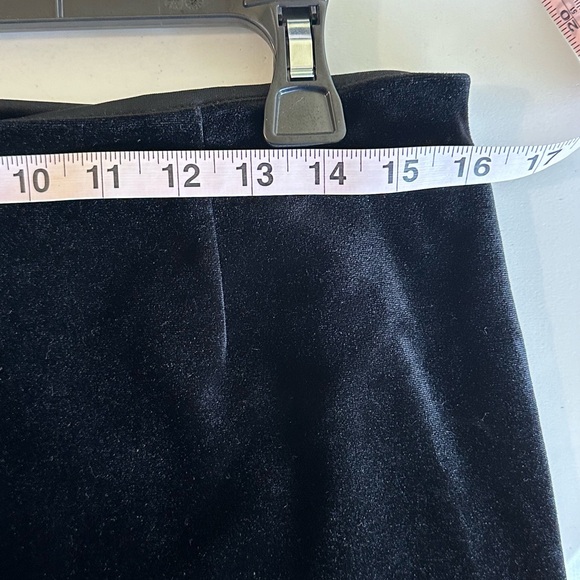 Topshop Crushed Velvet Skirt - Picture 6 of 6